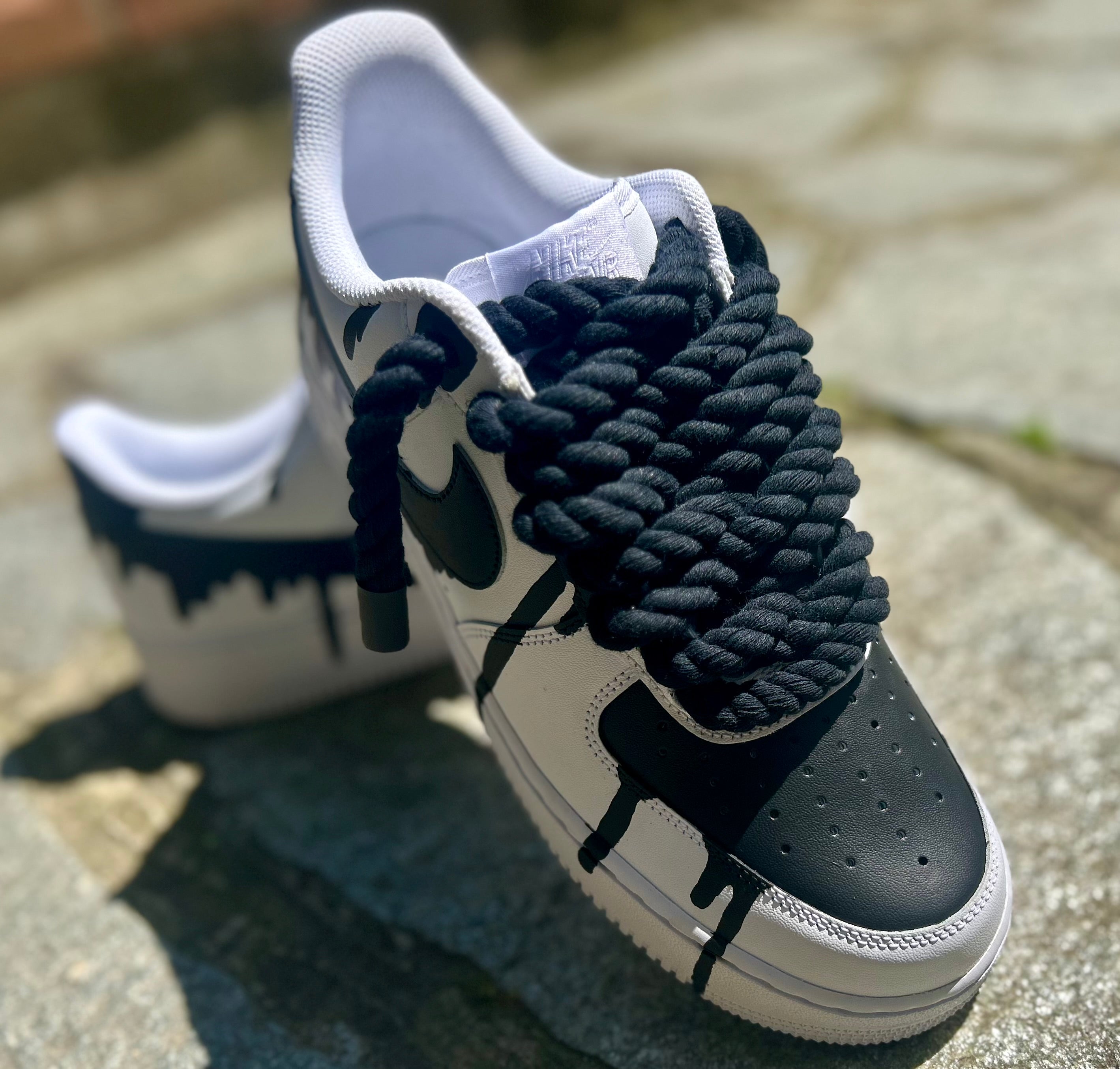 Black drop & big laces