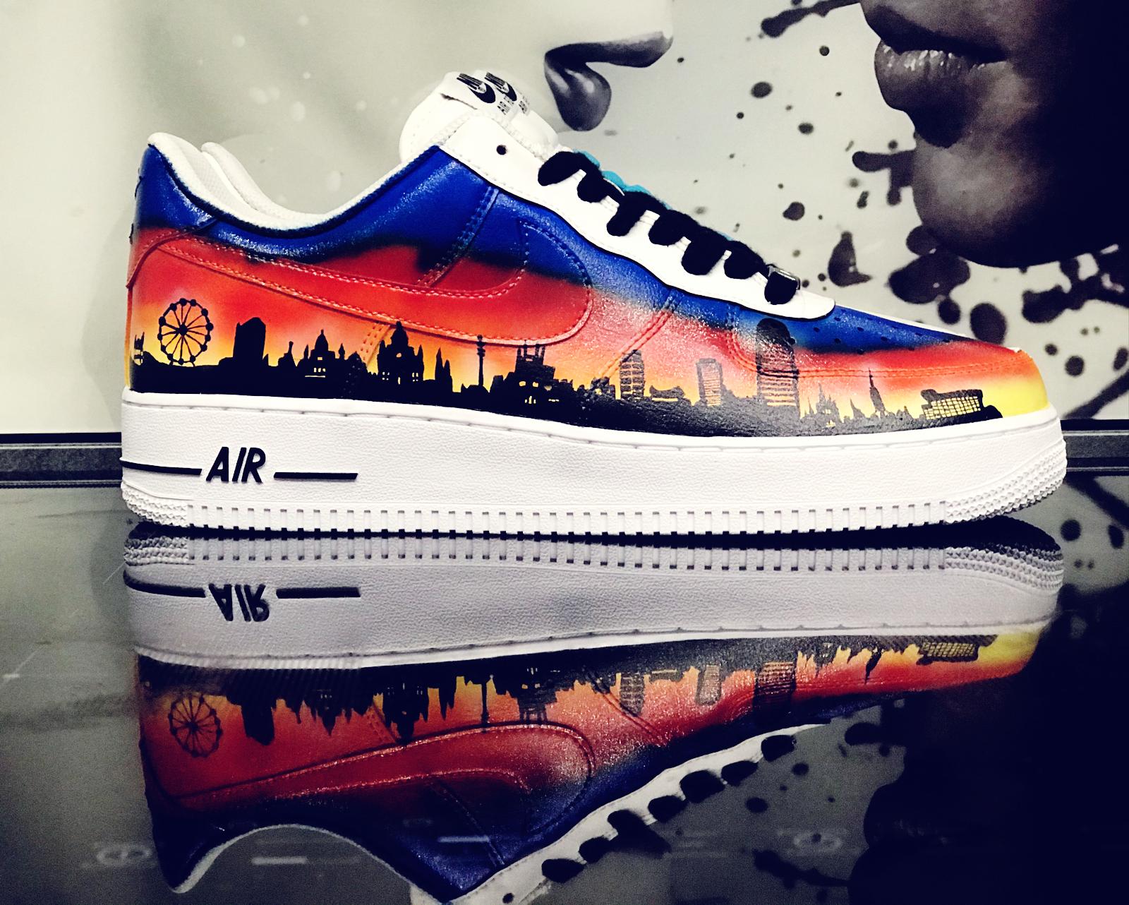 NIKE AIR FORCE SKYLINE