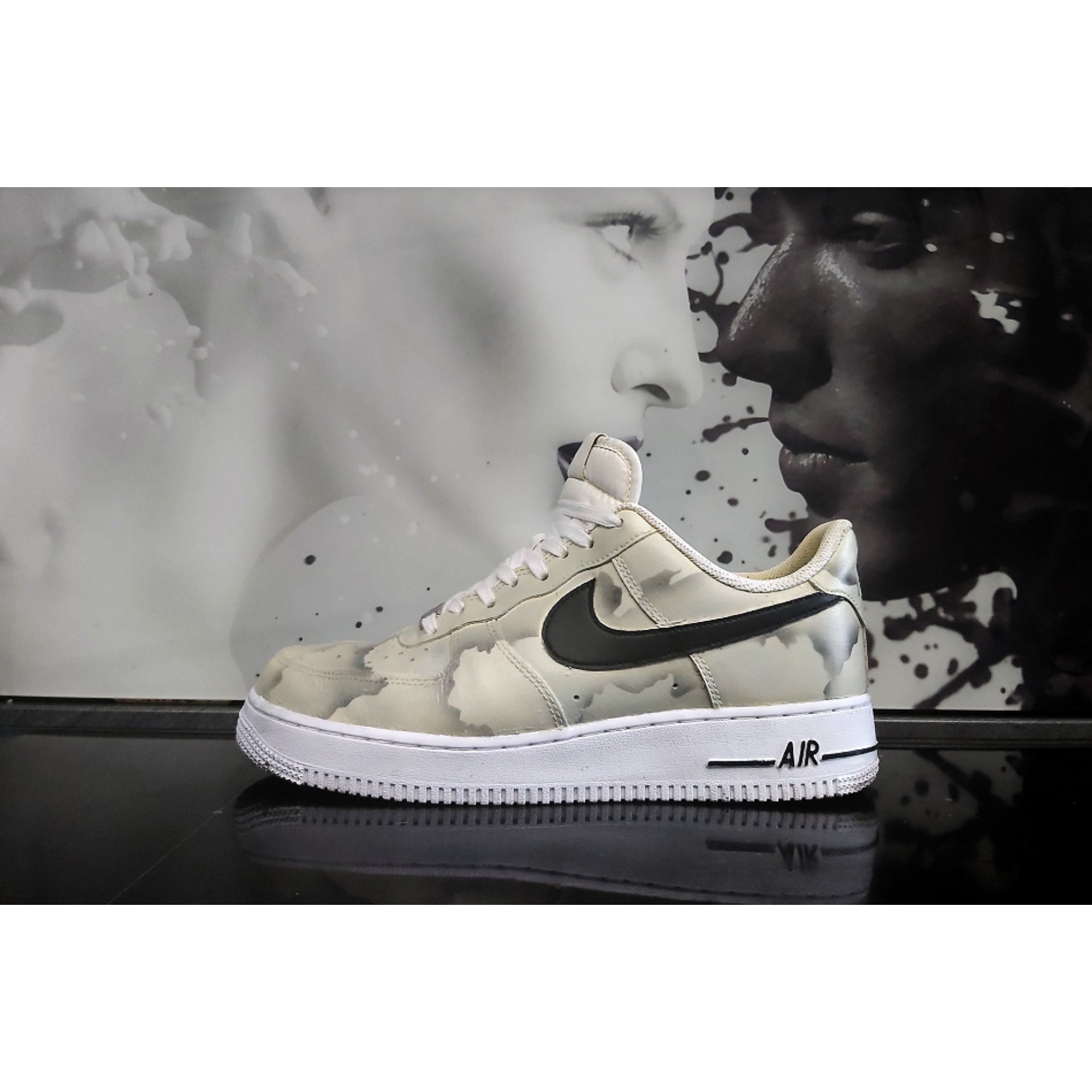 NIKE AIR FORCE MILITARY